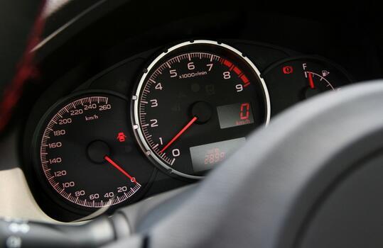 開車省油技巧！教你用最少的油跑最遠的路